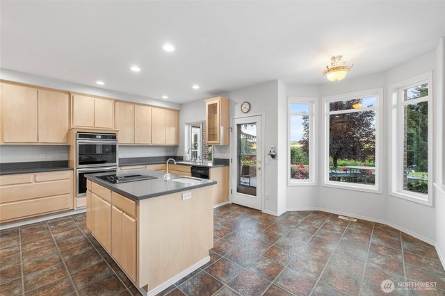 2322 Pioneer Highway, Stanwood, WA 98292