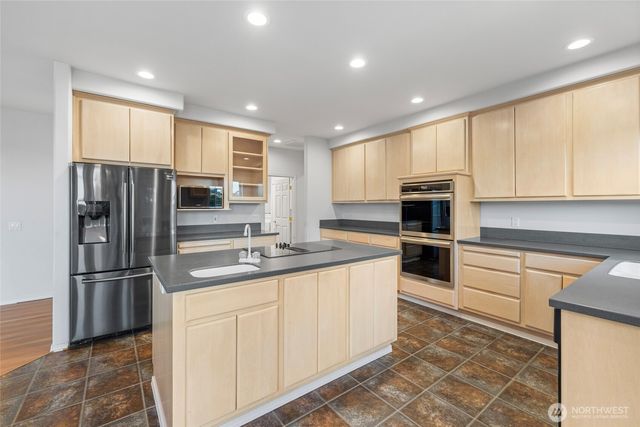 2322 Pioneer Highway, Stanwood, WA 98292