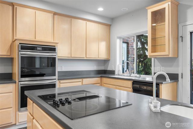 2322 Pioneer Highway, Stanwood, WA 98292