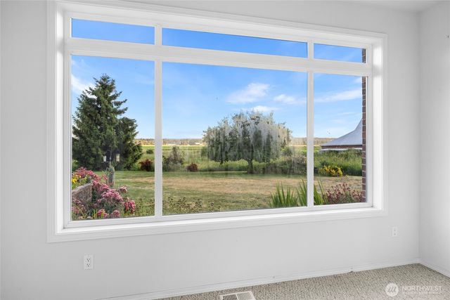 2322 Pioneer Highway, Stanwood, WA 98292