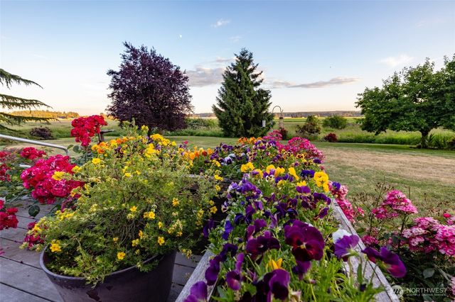 2322 Pioneer Highway, Stanwood, WA 98292