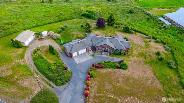 2322 Pioneer Highway, Stanwood, WA 98292