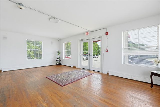 420 Woodward Road 38, North Providence, RI 02904