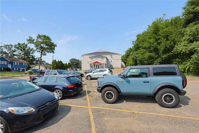 420 Woodward Road 38, North Providence, RI 02904