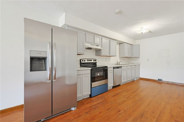 420 Woodward Road 38, North Providence, RI 02904