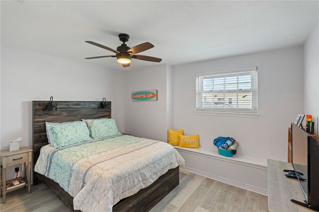 14318 CRUISER St A, Corpus Christi, TX 78418
