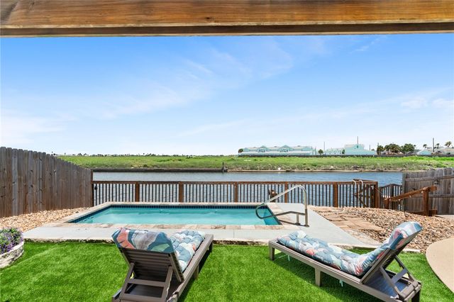 14318 CRUISER St A, Corpus Christi, TX 78418