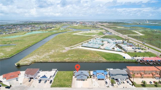 14318 CRUISER St A, Corpus Christi, TX 78418