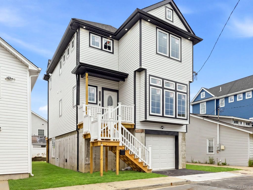 9 James Street S, East Rockaway, NY 11518 — exterior