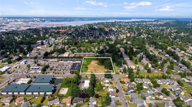 35415 SW 21st Ave, Federal Way, WA 98023