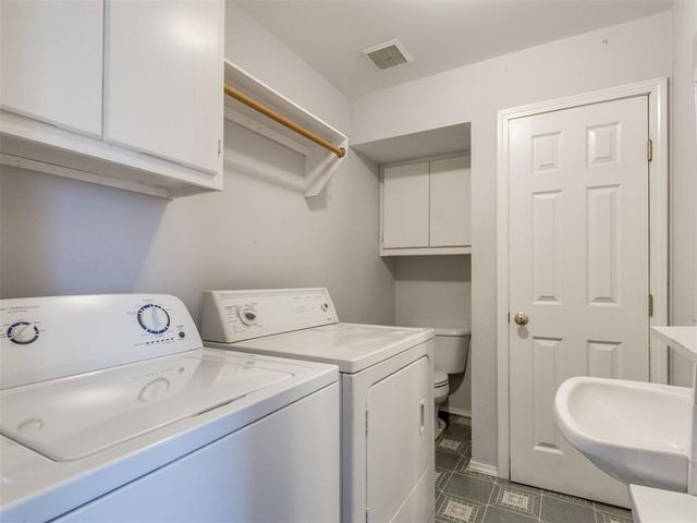 2112 County Road 1247, Tuttle, OK 73089
