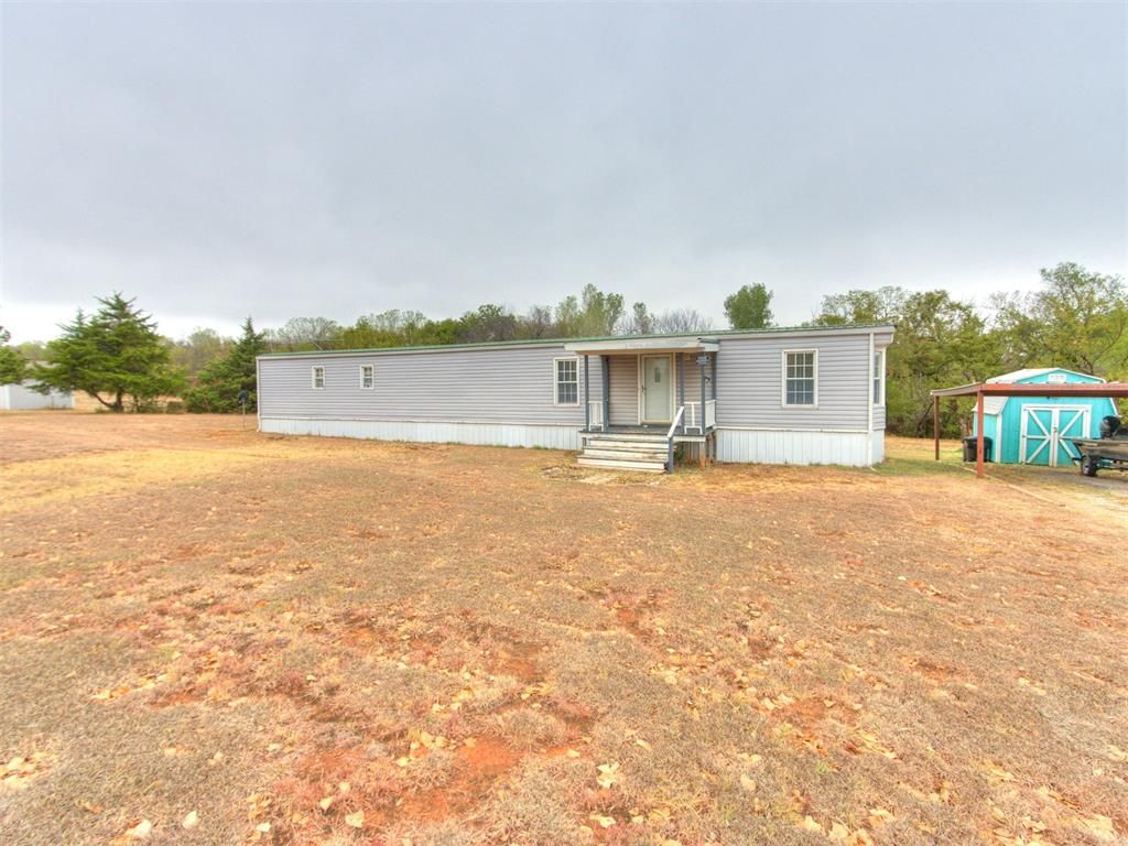 2112 County Road 1247, Tuttle, OK 73089