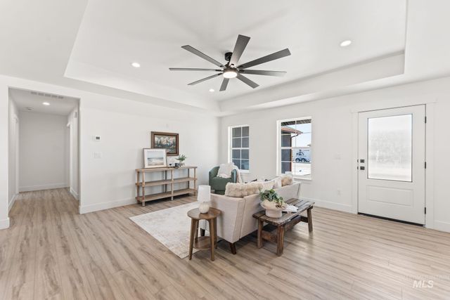 1330 19th Ave E, Jerome, ID 83338