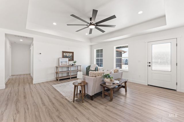 1330 19th Ave E, Jerome, ID 83338