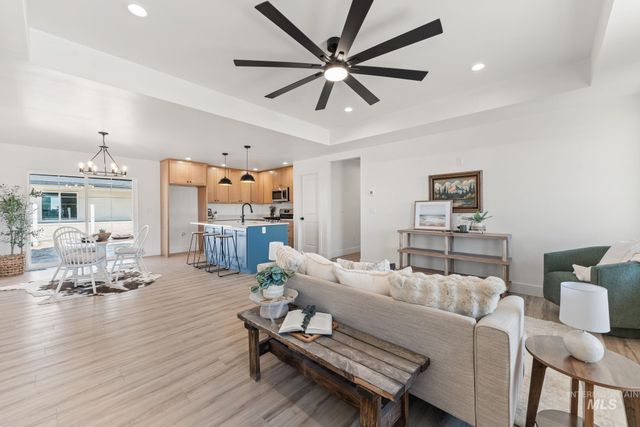 1330 19th Ave E, Jerome, ID 83338