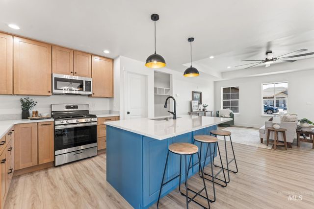 1330 19th Ave E, Jerome, ID 83338