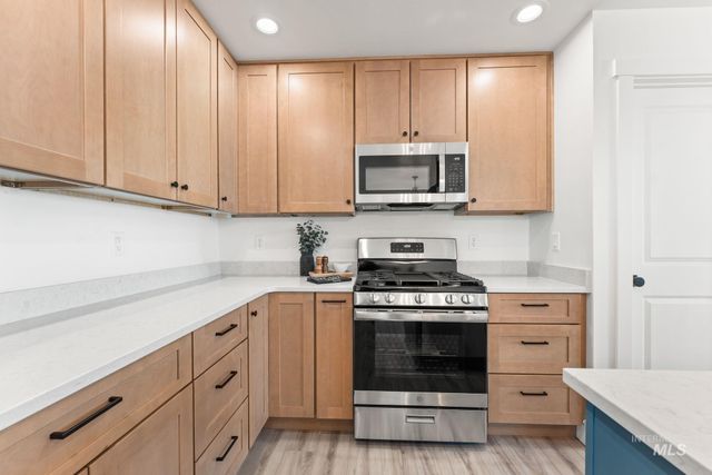 1330 19th Ave E, Jerome, ID 83338