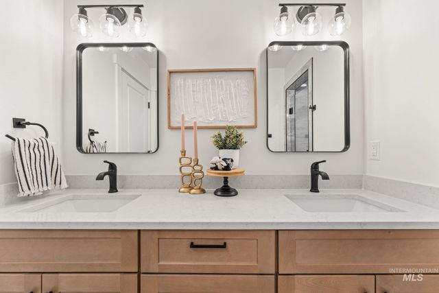 1330 19th Ave E, Jerome, ID 83338