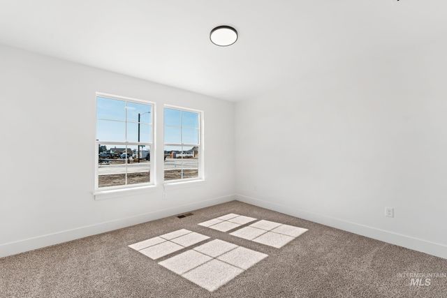 1330 19th Ave E, Jerome, ID 83338