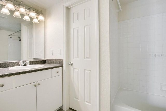 202 E SOUTH STREET 1049, Orlando, FL 32801