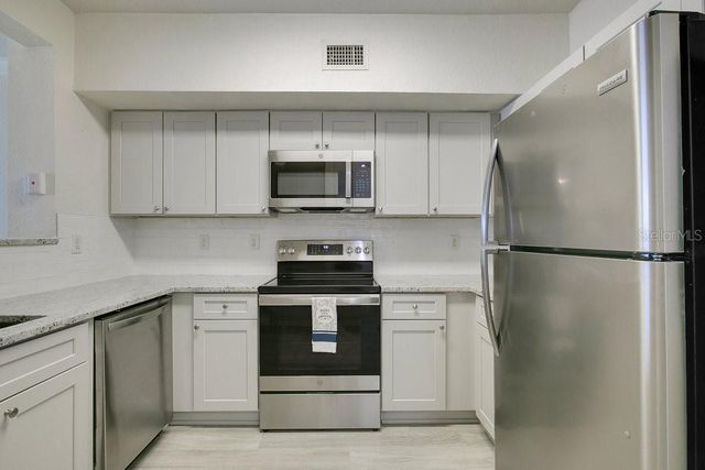 202 E SOUTH STREET 1049, Orlando, FL 32801