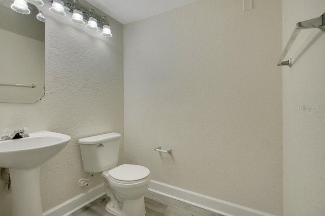 202 E SOUTH STREET 1049, Orlando, FL 32801