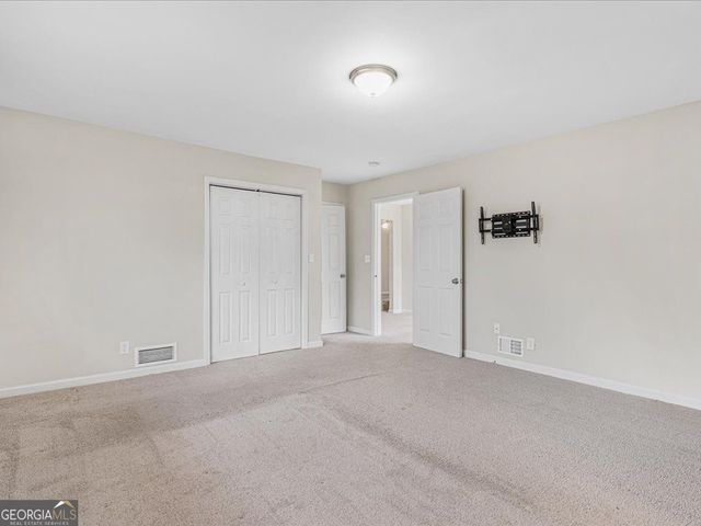 247 Smithstone Path, Fayetteville, GA 30214