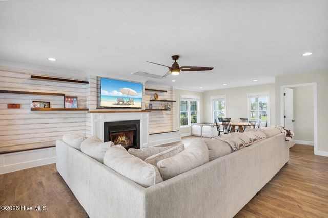 143 Tifton Circle, Cape Carteret, NC 28584