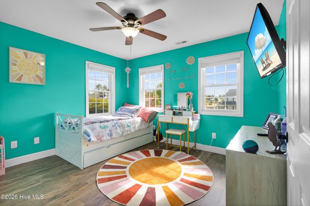 143 Tifton Circle, Cape Carteret, NC 28584