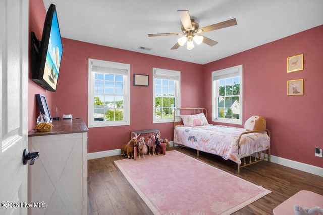 143 Tifton Circle, Cape Carteret, NC 28584