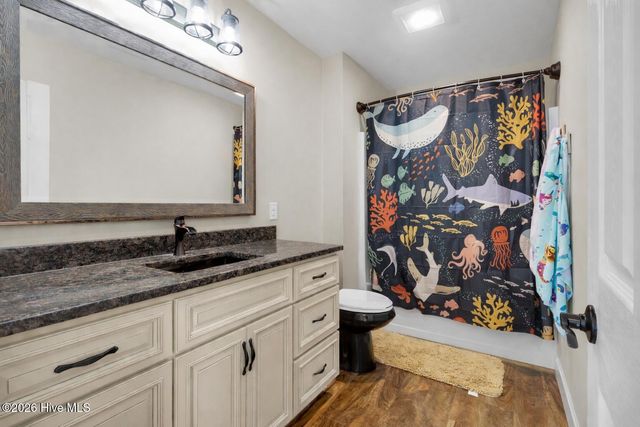 143 Tifton Circle, Cape Carteret, NC 28584