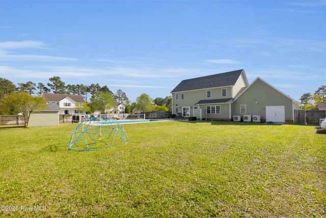 143 Tifton Circle, Cape Carteret, NC 28584