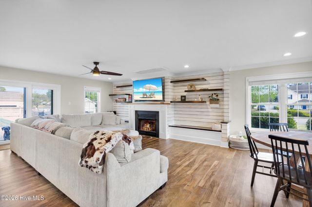 143 Tifton Circle, Cape Carteret, NC 28584