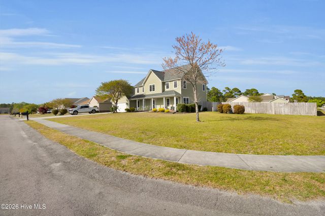 143 Tifton Circle, Cape Carteret, NC 28584