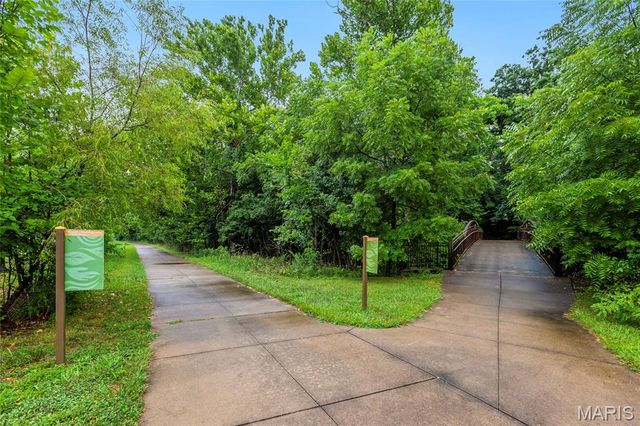 2039 Saint Madeleine Drive, O'fallon, MO 63368
