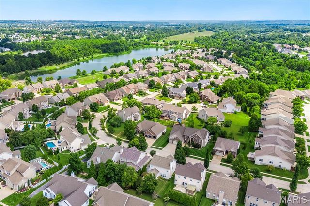 2039 Saint Madeleine Drive, O'fallon, MO 63368