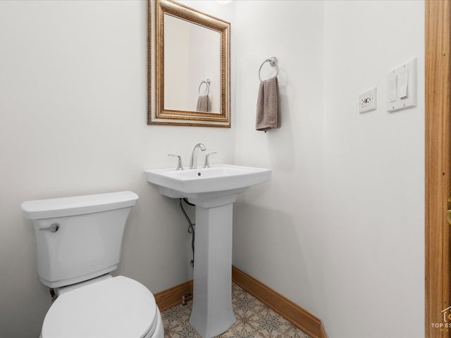 22898 N Foxtail Drive, Kildeer, IL 60047