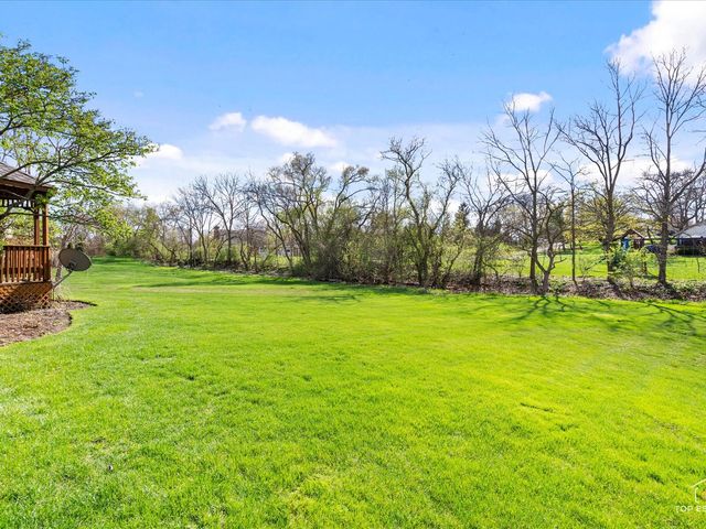 22898 N Foxtail Drive, Kildeer, IL 60047