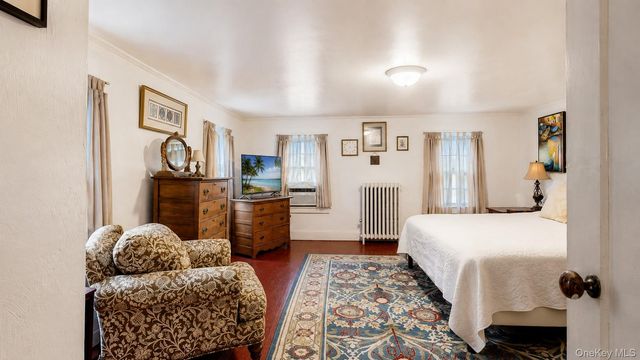 6 Old Dominion Road, Blooming Grove, NY 10914