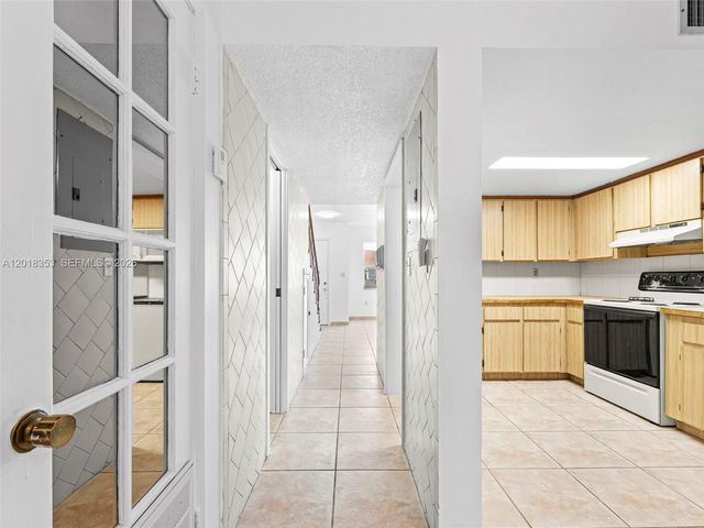 100 SW 110th Ave 142, Sweetwater, FL 33174