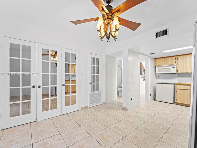100 SW 110th Ave 142, Sweetwater, FL 33174