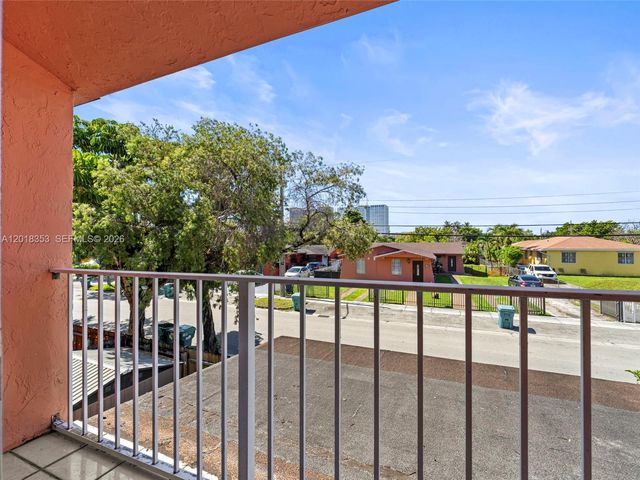 100 SW 110th Ave 142, Sweetwater, FL 33174