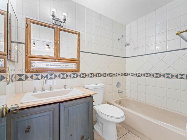 100 SW 110th Ave 142, Sweetwater, FL 33174