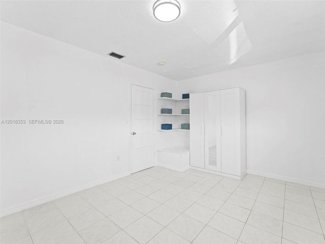 100 SW 110th Ave 142, Sweetwater, FL 33174