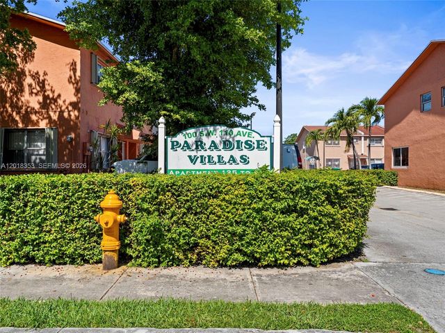 100 SW 110th Ave 142, Sweetwater, FL 33174