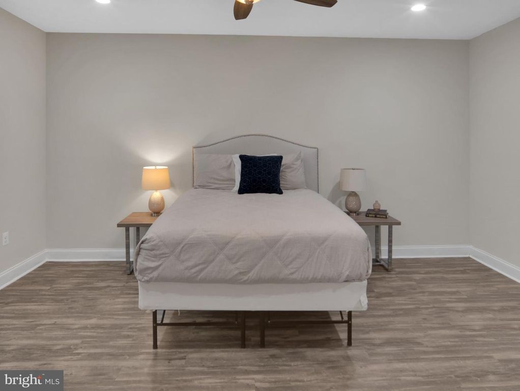 Image 11 of property listing at 118 W ALL SAINTS ST, Frederick, MD 21701