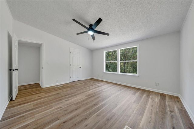 341 Leland LN, Rocky Mount, VA 24151