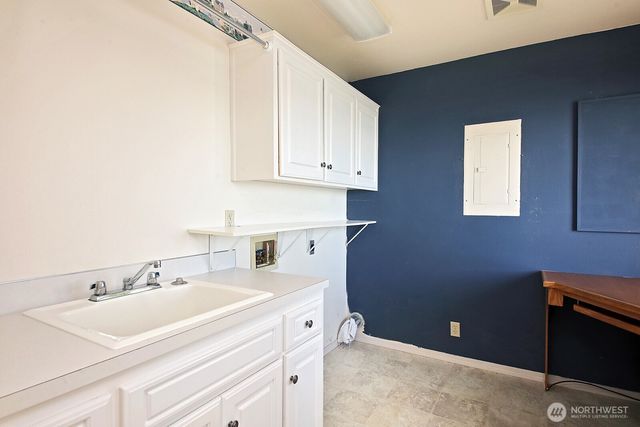 2820 SW Scenic Heights Street, Oak Harbor, WA 98277