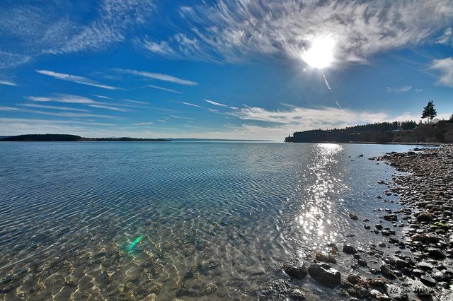 2820 SW Scenic Heights Street, Oak Harbor, WA 98277