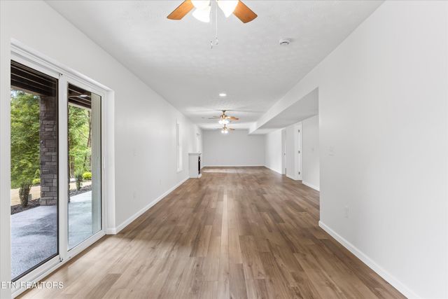 201 Flat Rock Way, Del Rio, TN 37727